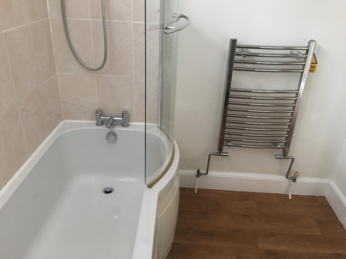 Winston Manor Guesthouse Rooms Churchill  ภายนอก รูปภาพ